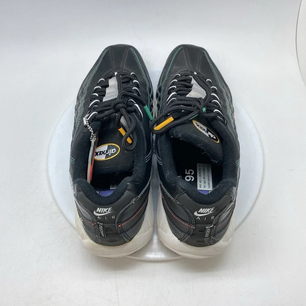 Nike Sneakers Mens 10.5 Air Max 95 Se Windbreaker Black AJ2018-023 Casual Shoes